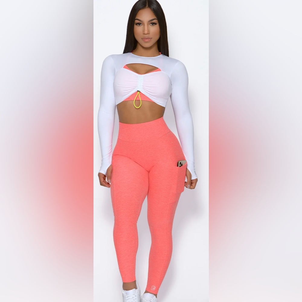 NWOT Bombshell Sportswear Curves Leggings Size L in Coral